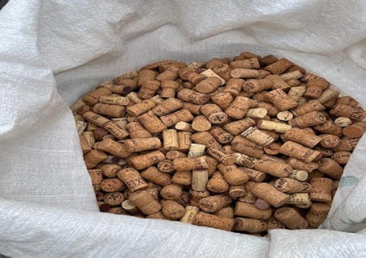 Ein Sack mit Korken 